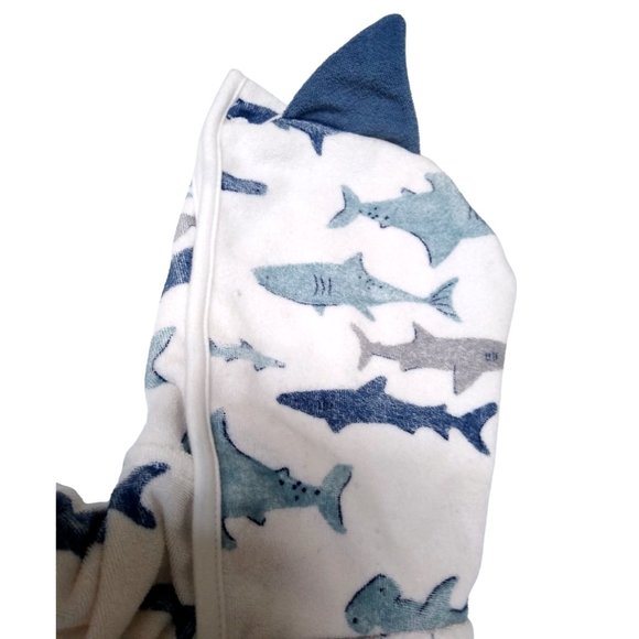 Baby's Shark Bath Robe - Just One You Made By Carter’s - White  Size 0-9M - Picture 5 of 6